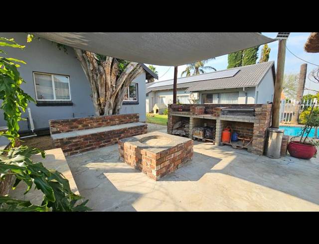 3 BEDROOM HOUSE FOR SALE IN THE REEDS